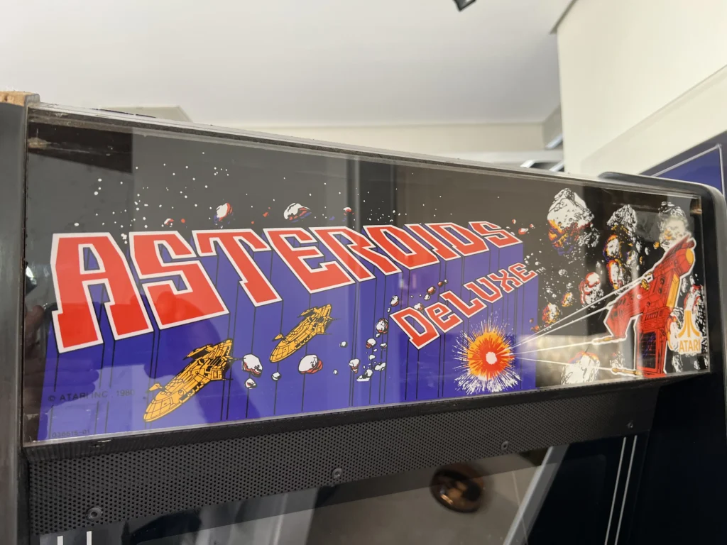 Atari Asteroids Deluxe Arcade - Upright - Cabinet Restore