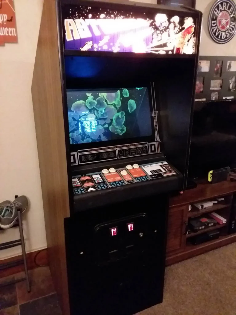 Atari Asteroids Deluxe Arcade - Upright - No Anti-Glare